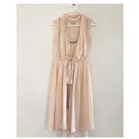 ราคา เดรสพลีทปักลูกปัดJASPAL (7522759457)