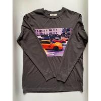 ราคา แบรนด์ Niko and size 3 แท้มือ 2 เสื้อ สเวทเตอร์แขนยาว สกรีนลายด้านหน้าสีเทาสภาพใหม่ป้ายครบผ้าไม่หนามาก (28710514947)