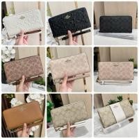 ราคา พร้อมส่งในไทย กระเป๋าสตางค์ใบยาว Coach Long Zip Around Wallet แท้ 100% (42310448613)