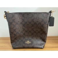 ราคา Coach F87826 MINI ABBY DUFFLE IN SIGNATURE CANVAS (24855475434)