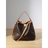 ราคา กระเป๋าสะพายข้างLouisVuitton (20492486191)