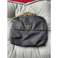 ราคา กระเป๋าสะพายข้างPradaสีดำ (42006612378)