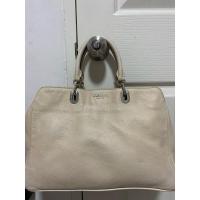 ราคา NINA RICCI กระเป๋าหนังแท้สภาพสวยไม่มีขาดเลยแท้% (24734072589)