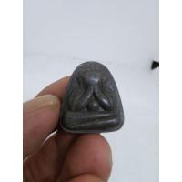 ราคา พระปิดตาหลวงปู่เฮี้ยงวัดเครือวัลยชลบุรีเนื้อดินแท้ (3249906791)