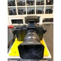 ราคา OLYMPUS OMD-EM5+xiaoyi 42.5mm F1.8 อุปกรณ์ แบต ที่ชาร์จ สายคล้อง (25432788507)