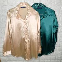 ราคา (ส่งต่อ ไม่เคยใส่) เสื้อเชิ้ตผ้าซาติน เสื้อเชิ้ตแขนยาว สีทอง สีเขียว (20937034162)