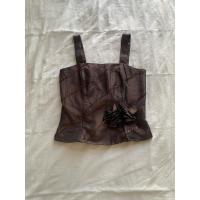 ราคา ♂️เสื้อสายเดี่ยวมีโครงข้างตัว สีน้ำตาล ปักเลื่อม ดอกไม้ 3d (29557500861)