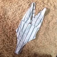 ราคา ชุดว่ายน้ำวันพีช Forever21 มือ1 (7119734755)