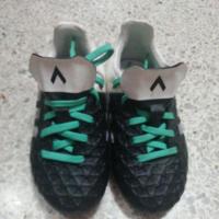 ราคา รองเท้า​สตั๊ด​adidasเด็กโตรองเท้าเเตะบอลมือสองสภาพ80% (6636528255)