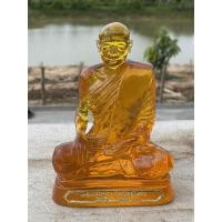 ราคา พระบูชาหลวงพ่อฤาษีลิงดำ ปี30 แก้ว สีเหลือง เนื้อเรซิน (18231947073)