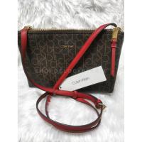 ราคา ลดราคาเทๆ ไม่อยากเก็บแล้ว! ของแท้ ของใหม่ % Calvin Klein crossbody double zip ครอสบอดี้ 2 ซิป (9783425275)