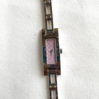 ราคา ⌚นาฬิกาข้อมือผู้หญิง Gucci 3900L สีชมพูหายาก นาฬิกามือสอง (20477621698)