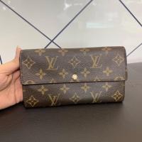 ราคา กระเป๋าตังค์หลุยแท้ ทรงซาร่า มือสอง เเบบ 6 การ์ด พร้อมโอนส่งฟรี (4032855009)