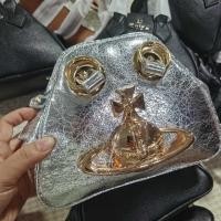 ราคา กระเป๋าโบว์ลิ่ง Vivienne Westwood Vivienne Westwood (27733837347)