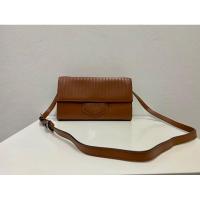 ราคา กระเป๋าสะพายELLE สีน้ำตาลของแท้100% (23781797678)