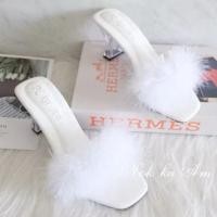 ราคา รองเท้าส้นสูงแต่งขนมิ้งสีขาว (26377287701)