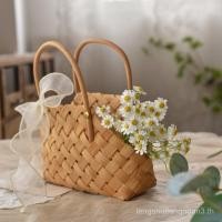 ราคา ตะกร้าสานไม้ไผ่ขนาดเล็กสำหรับจัดดอกไม้ ดอกไม้แห้ง หรือดอกไม้ปลอม เหมาะสำหรับปิกนิกและเป็นของตกแต่งบ้านแบบแฮนด์เมด (42019705780)