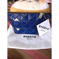 ราคา BaoBao Issey Miyake Cosmetic Pouch _ Bag ของแท้จากญี่ปุ่น _ กระเป๋าเครื่องสำอางสีน้ำเงิน Deep blue มือ 1 อปก ครบ (5771039789)