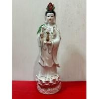 ราคา เจ้าแม่กวนอิม พระโพธิสัตว์ กวนอิม ปางยืนประทานพร ถือเเจกัน ต้นหลิว กระเบื้อง สูง 13 / 15.8 นิ้ว (44055345114)