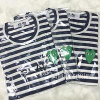 ราคา เสื้อยืดแขนยาวลายขวางสีกรมปักหัวใจเขียว Play COMME des GARCONS (1745512932)