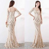 ราคา เดรสราตรีแขนสั้นไหล่ซีทรู เนื้อผ้าเลื่อมเกล็ดปลาปักลาย (1785616668)