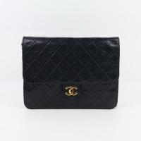 ราคา Chanel Vintage Quilted Flap 10" (29366334461)