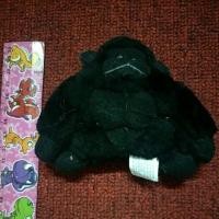 ราคา ตุ๊กตาลิงอุรังอุตัง มือสอง สภาพดี ตัวละ 15 บาท (3931791133)