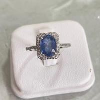 ราคา แหวนไพลินล้อมเพชรทรงเหลี่ยม แหวนไพลิน แหวนพลอยสีฟ้า แหวนพลอยน้ำเงิน (27107757924)