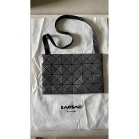 ราคา USED : แท้ bao bao issey miyake crossbody 4x6 (41222425145)