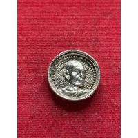 ราคา หลวงปู่โต๊ะ หลวงปู่โต๊ะ วัดประดู่ฉิมพลี ล้อแม็ค ปี 2522 เนื้อเงิน ทอง นาค พร้อมกล่อง สภาพสวย มีบริการเก็บเงินปลายทาง (28356787770)