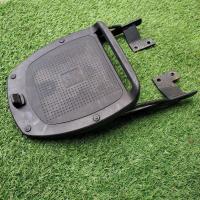 ราคา Honda Wave 100R / Wave 125X Givi Monorack (ใช้แล้ว) (22243734200)