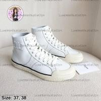 ราคา : New!! Celine Sneakers ‼️ก่อนกดสั่งรบกวนทักมาเช็คสต๊อคก่อนนะคะ‼️ (40350372410)