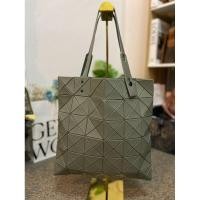 ราคา Bao Bao Issey Miyake ไม่มี อปก. มือสองญี่ปุ่นของแท้ 100% (26520382662)