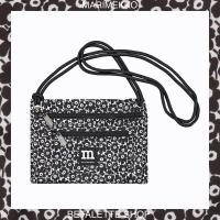 ราคา พร้อมส่ง !! ♣️ Marimekko Smart Travelbag Unikko bag ดอกดำเล็ก ของแท้จากช็อป Marimekko ♣️ (5371744757)