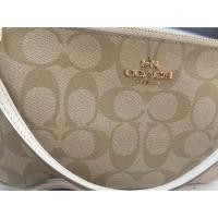 ราคา กระเป๋า coach แท้ ทรงพอช (2127416016)