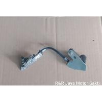 ราคา Yamaha Mio sporty / Smile Inner Seat Lock (มือสอง/เดิม) (42812558142)