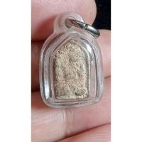 ราคา พระกรุพร้อมเลี่ยมไม่ทราบที่เนื้อผงเก่าสุดๆเนื้อคล้ายพระสมเด็จเลยมีเม็ดแร่่ต่างเต็มพระเลยเก่าจริง (28076596714)