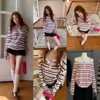 ราคา เสื้อสายเดี่ยวเว้าไหล่ แขนยาว ลายริ้ว งานผ้าไหมพรม ติดกระดุมที่อก เนื้อผ้ายืดหยุ่นโทนสีสวยค่ะ # 7012 TAG WG.WE (44170983687)