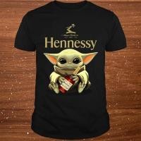 ราคา คอลูกเรือเ ลาย Yoda Baby Hugs Hennessy Cognac Wine น่ารัก ของขวัญ สําหรับเด็ก Unisex T-Shirt S~5XL (28206669829)