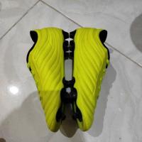 ราคา รองเท้าฟุตบอล VOLT BLACK SIZE 36.5(23)CM (40668181761)