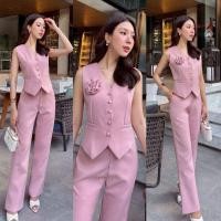 ราคา French Korea ชุดสูทแขนกุดติดดอกไม้สีชมพูใส่ทำงาน สวยไฮโซ Charissa ชุดSet เสื้อสูทแขนกุดติดดอกไม้+กางเกงทรงกระบอก (26669035312)