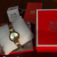 ราคา นาฬิกา coach ผู้หญิง สีทอง มือสอง (1536929045)