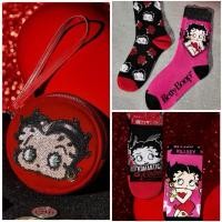 ราคา กระเป๋าใส่เหรียญ เซ็ตถุงเท้าข้อสั้น/ยาว (สินค้างานลิขสิทธิ์แท้100% X Betty Boop) (28469708893)