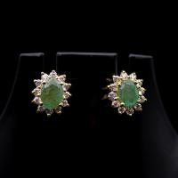 ราคา ต่างหูพลอยมรกต(Natural Emerald) ล้อมเพชร CZ เกรด A ตัวเรือนเงินแท้92.5%ชุบทองคำ สินค้ามีใบรับประกัน (21494398478)