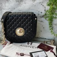 ราคา กระเป๋าสะพายข้าง AIGNER CROSSBODY BAG สีดำ (21331386578)
