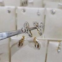 ราคา ต่างหูเพชรแท้น้ำ100แบบห่วงเพชรมาคีและหยดน้ำล้อมเพชร (26854164573)