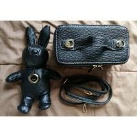 ราคา (แจกโค้ดลดทั้งร้าน) กระเป๋า Pimmy แท้ ทรงกล่อง สะพายข้างได้ มีตุ๊กตากระต่ายเข้าเซต สีดำ หนังนิ่ม (1512402194)