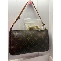 ราคา กระเป๋าหลุยส์ Louis Vuitton Pochetteวินเทจ ปี 1998#หลุยส์pochetteมือสองวินเทจ (29834982308)