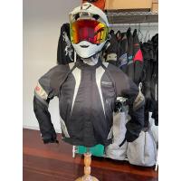 ราคา เสื้อการ์ด rev'it. มือสอง (29090161050)