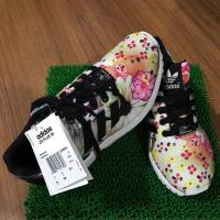 ราคา New : รองเท้าผ้าใบ Adidas แท้ 100% รุ่น zx Flux w torsion ลายดอกไม้ ไซส์ 36 2/3 ยาว 22.5 เซน (898552684)